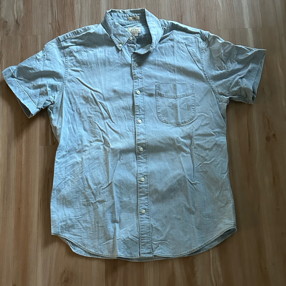 J Crew Men’s Denim Short Sleeve Shirt